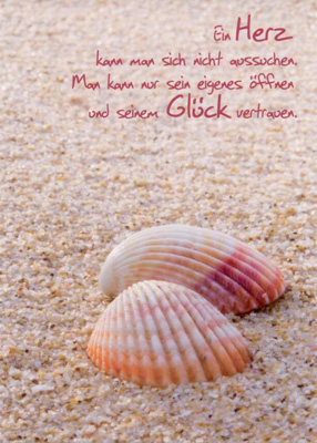 GWBI Herz + Glück Muscheln im Sand Lebenskunst Postkarte